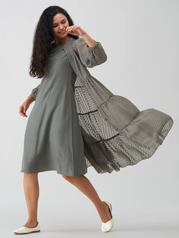 Women Polyster Plain & Solid Dress
