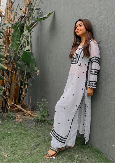 Adila Chikankari Muslin Straight Kurta