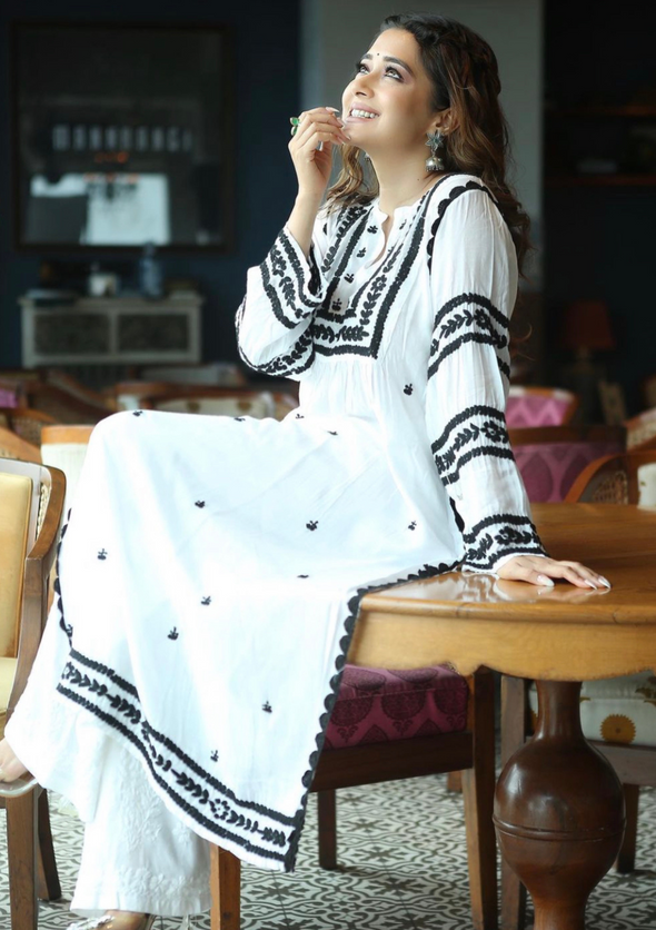Adila Chikankari Muslin Straight Kurta