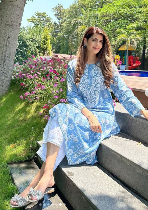 Taima Chikankari Mulmul Straight Kurta