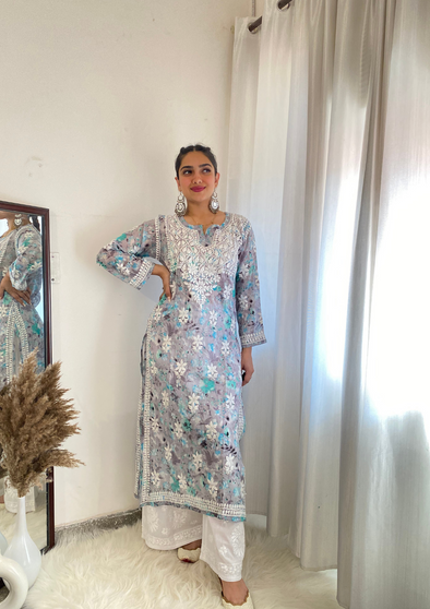 Zarah Chikankari Mulmul Straight Kurta