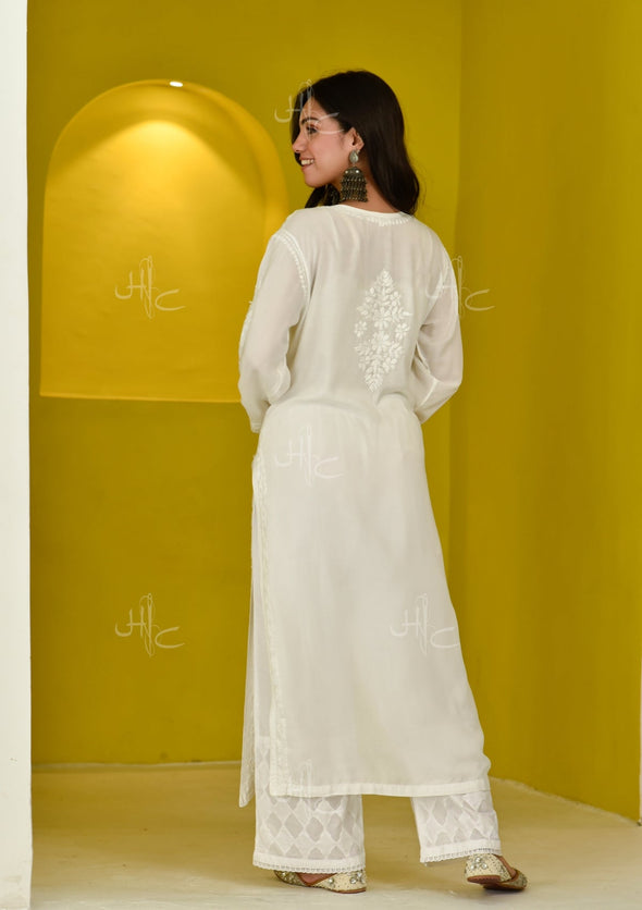 Fenal Chikankari Modal Straight Kurta