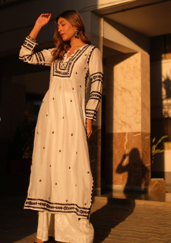 Adila Chikankari Muslin Straight Kurta