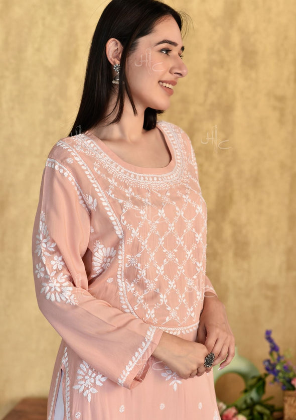 Husniya Chikankari Modal Straight Kurta