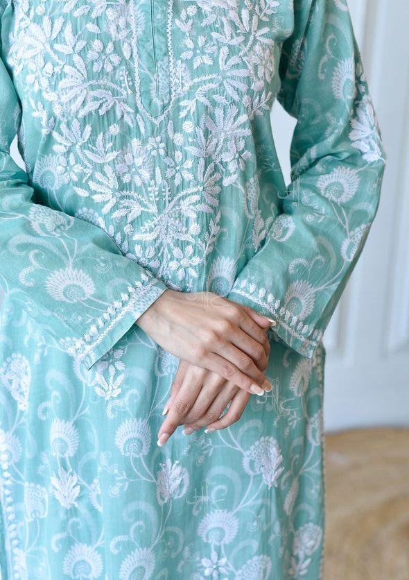 Taima Chikankari Mulmul Straight Kurta