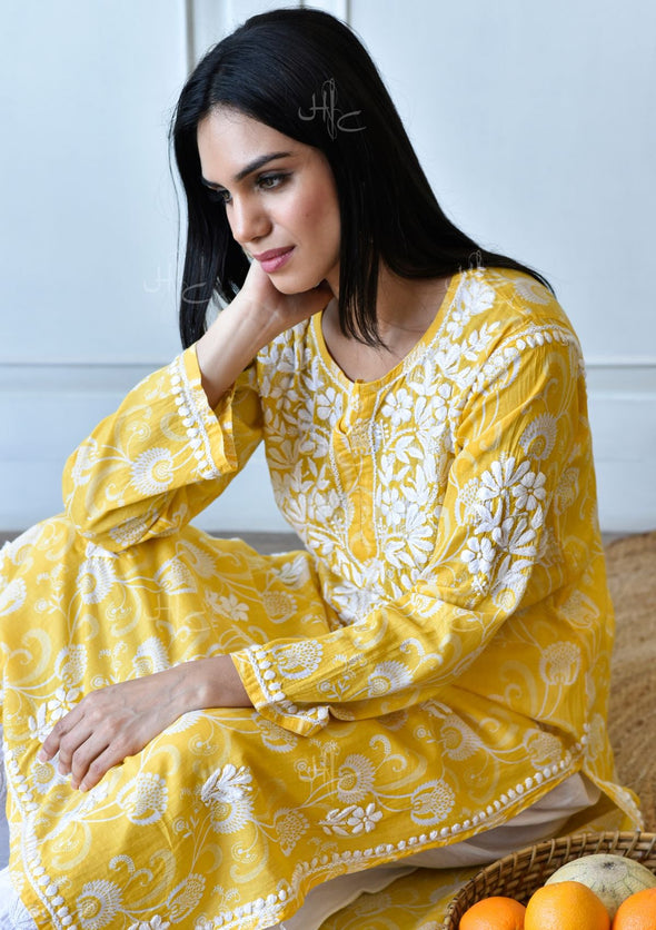 Taima Chikankari Mulmul Straight Kurta