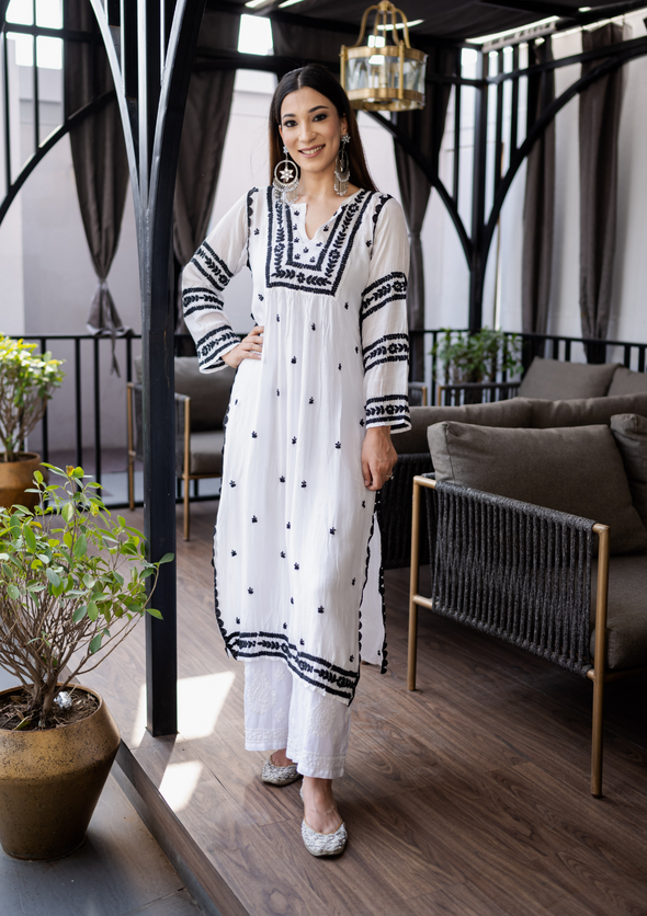 Adila Chikankari Muslin Straight Kurta