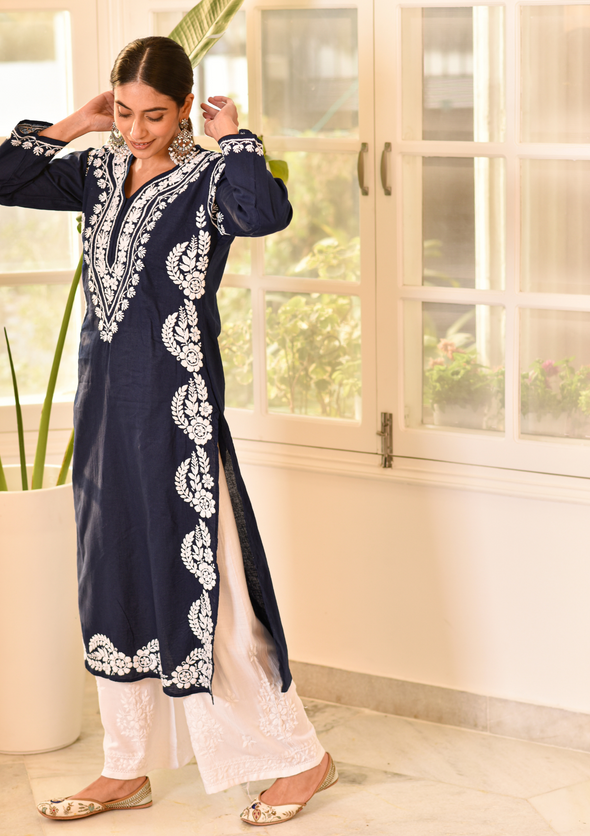 Akilah Chikankari Cotton Straight Kurta