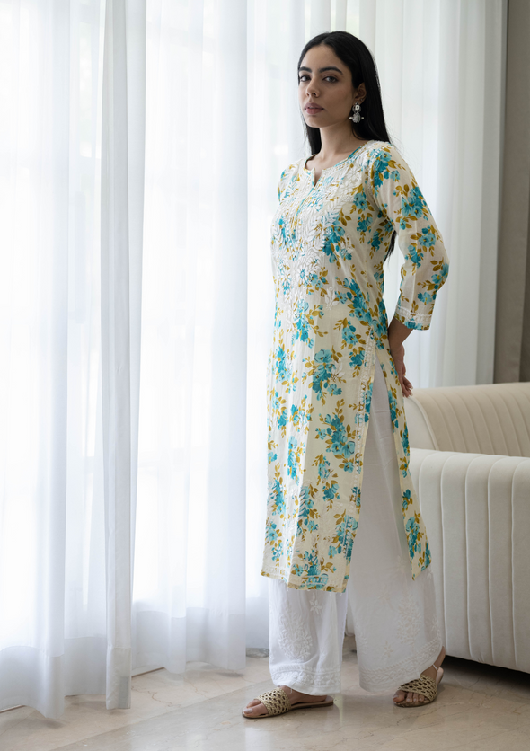 Dareen Chikankari Mulmul Straight Kurta
