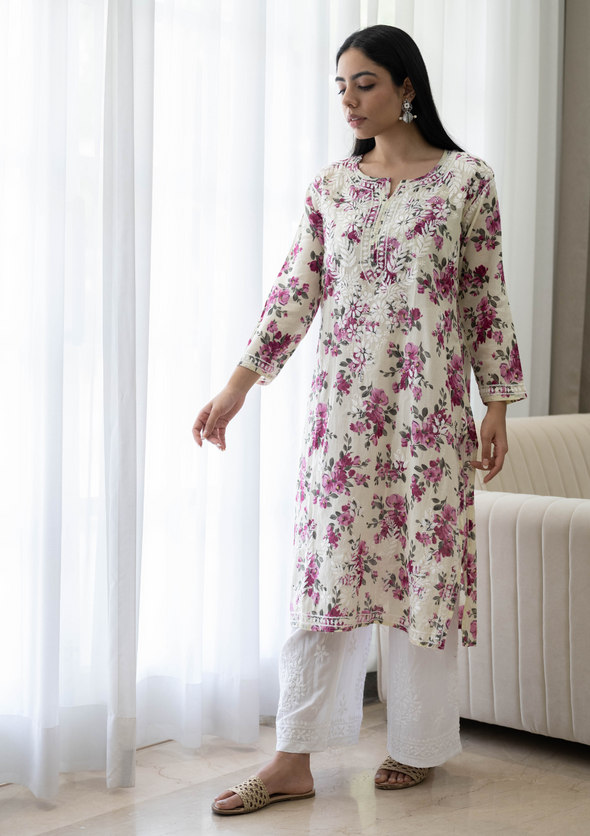Dareen Chikankari Mulmul Straight Kurta