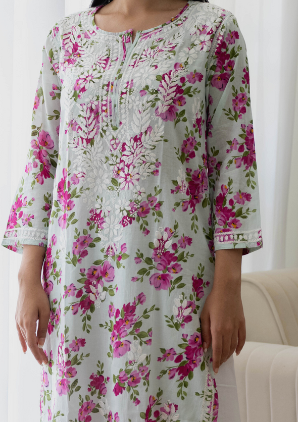 Dareen Chikankari Mulmul Straight Kurta