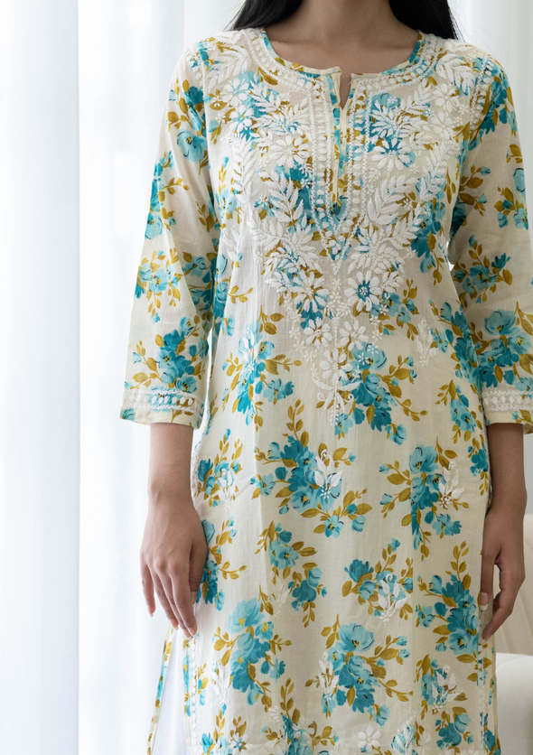 Dareen Chikankari Mulmul Straight Kurta