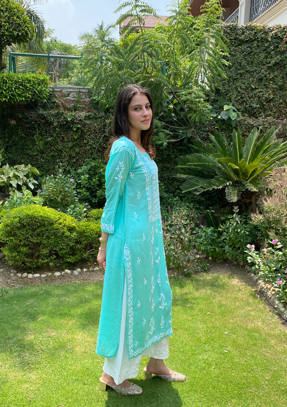 Inayat Chikankari Modal Straight Kurta