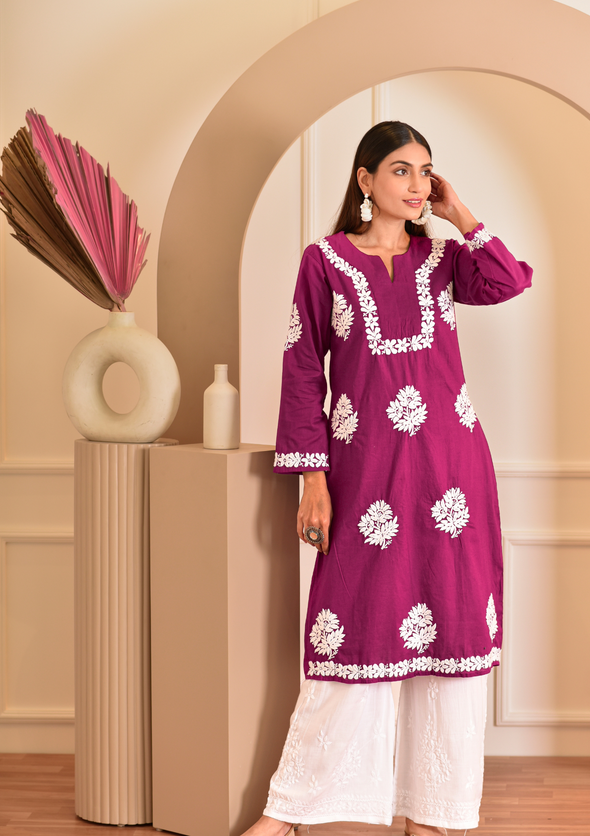 Kinza Chikankari Cotton Straight Kurta