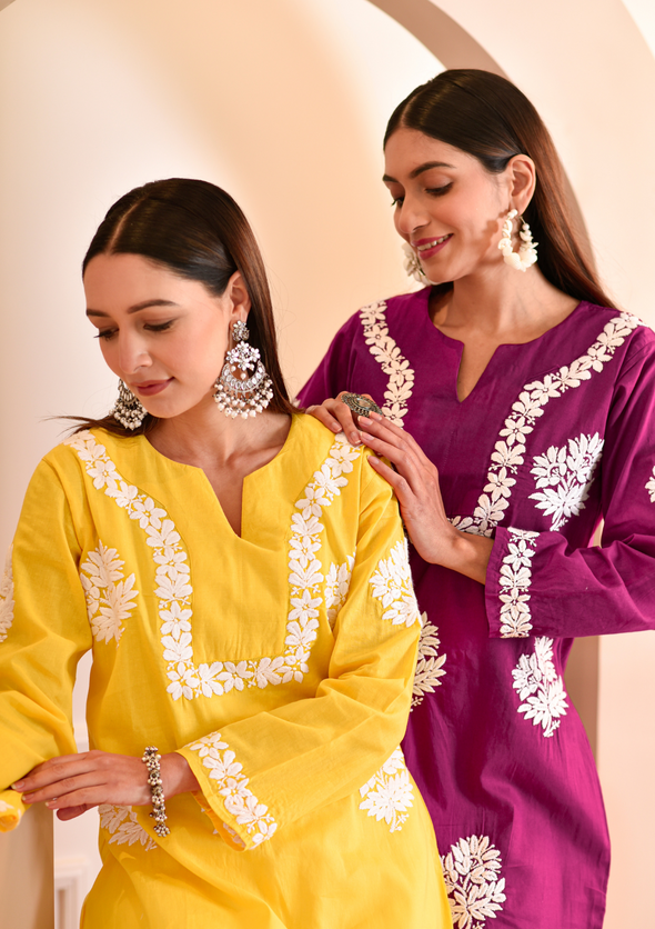 Kinza Chikankari Cotton Straight Kurta