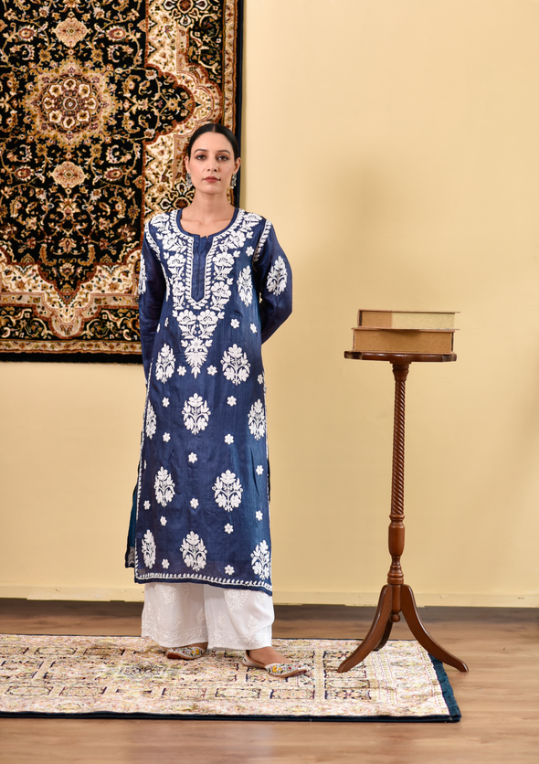 Midha Chikankari Silk Straight Kurta