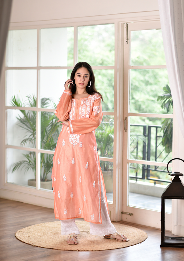 Raisa Chikankari Chanderi Straight Kurta