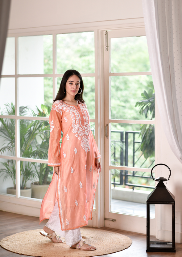 Raisa Chikankari Chanderi Straight Kurta