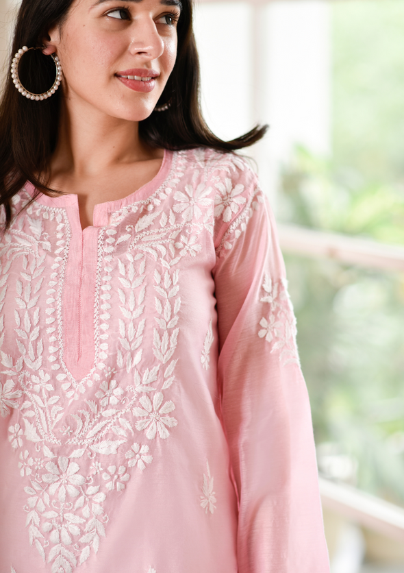 Raisa Chikankari Chanderi Straight Kurta