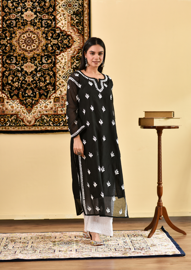 Shahira Chikankari Chanderi Straight Kurta