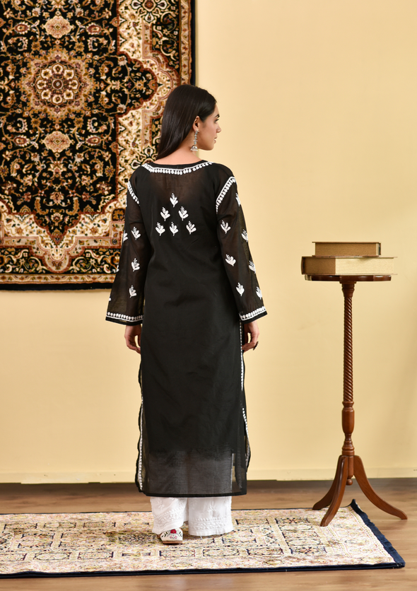 Shahira Chikankari Chanderi Straight Kurta