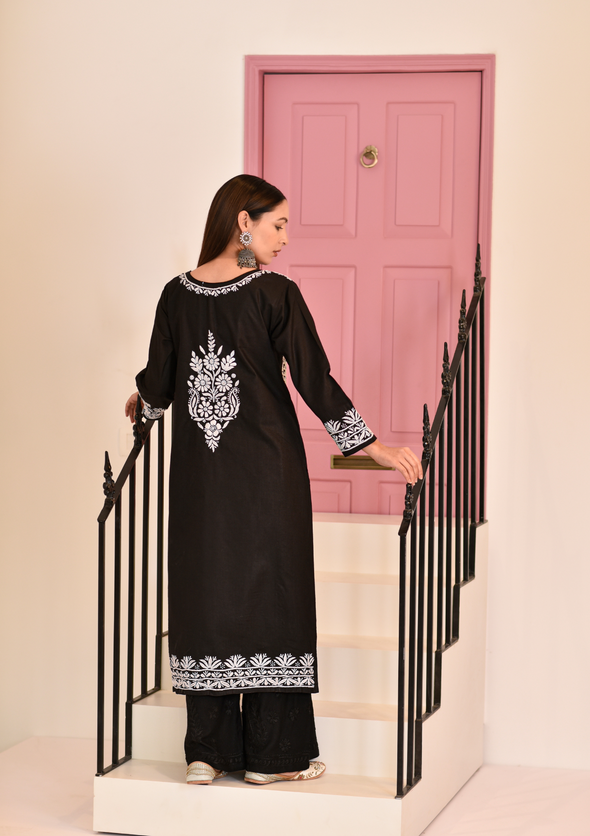 Sidra Chikankari Cotton Straight Kurta