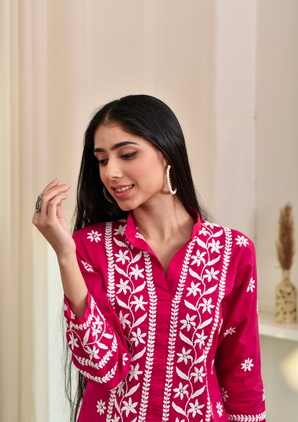 Thaniya Chikankari Cotton Straight Short Kurta