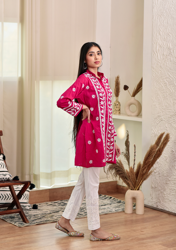 Thaniya Chikankari Cotton Straight Short Kurta