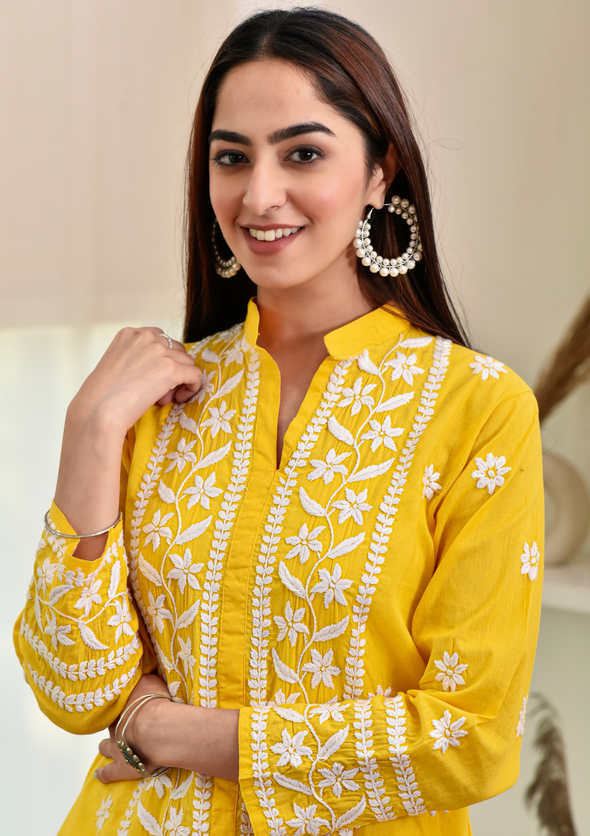 Thaniya Chikankari Cotton Straight Short Kurta
