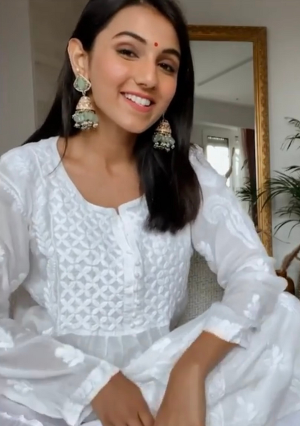 Umaiza Chikankari Muslin Straight Kurta