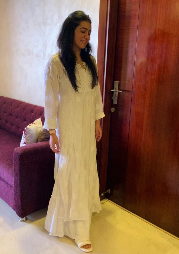 Umaiza Chikankari Muslin Straight Kurta